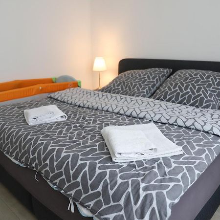 Appartement Gemuetliches Familienhaus - Fuehlt Euch Wohl à Oldenbourg Extérieur photo