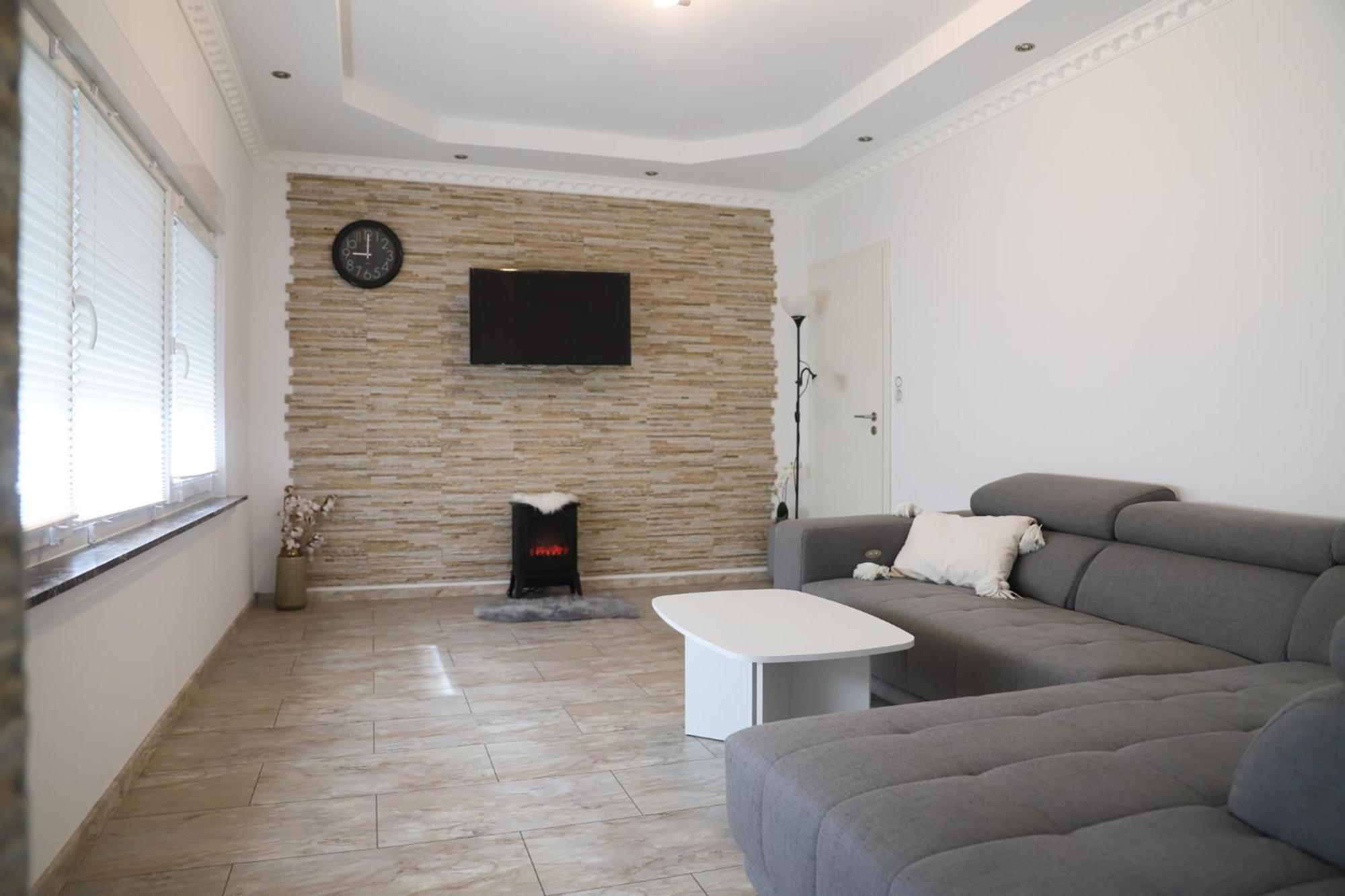 Appartement Gemuetliches Familienhaus - Fuehlt Euch Wohl à Oldenbourg Extérieur photo