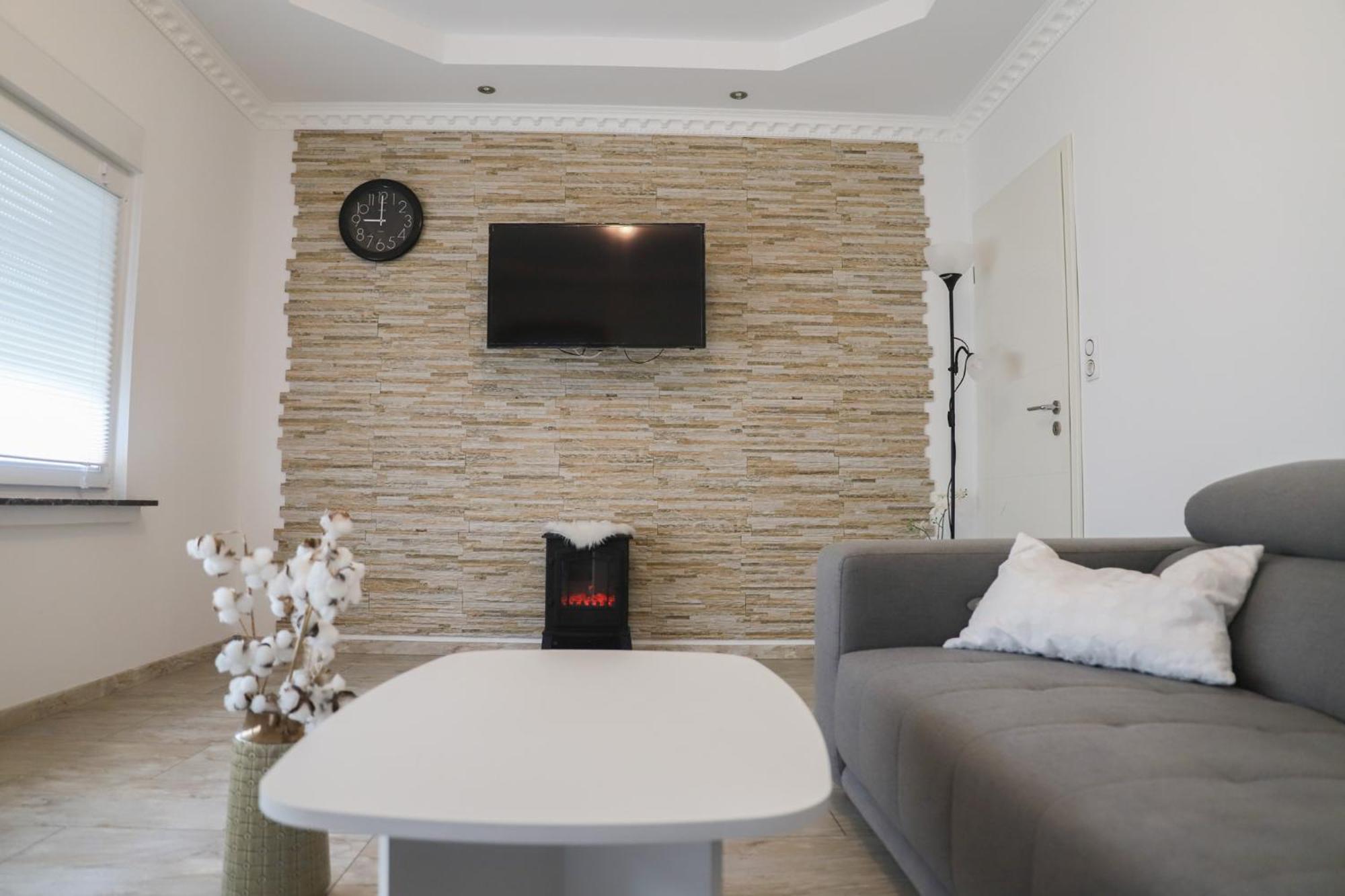 Appartement Gemuetliches Familienhaus - Fuehlt Euch Wohl à Oldenbourg Extérieur photo